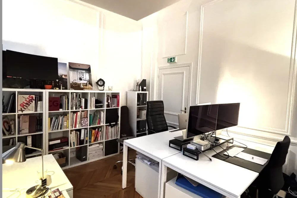 Bureau privé - 75009 - 4 postes - 2200€