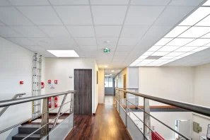 Espace indépendant - 77100 - 6 postes - 700€