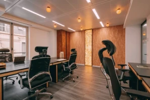 Bureau privé - 75008 - 6 postes - 7238€