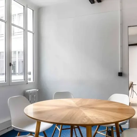 Espace indépendant 220 m² 40 postes Location bureau Rue des Petites Écuries Paris 75010 - photo 5