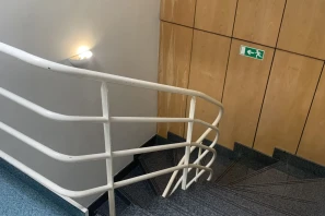 Bureau privé - 93420 - 6 postes - 750€