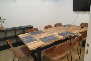Open Space - 75009 - 1 poste - 500€