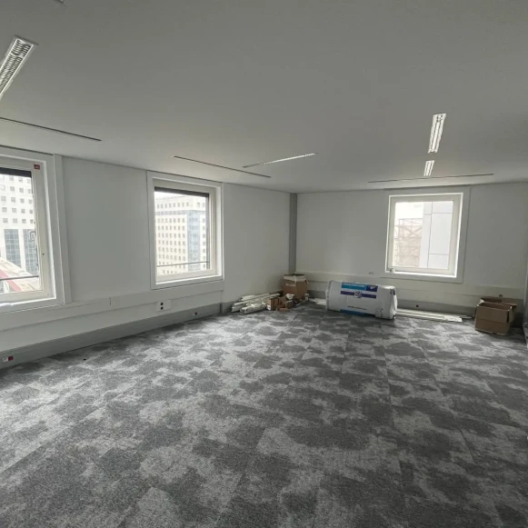 Bureau privé 12 m² 3 postes Coworking Rue Hoche Puteaux 92800 - photo 5
