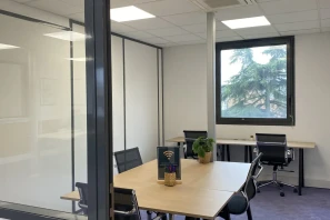 Bureau privé - 92500 - 37 postes - 13500€