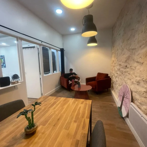 Bureau privé 10 m² 4 postes Location bureau Rue d'Aboukir Paris 75002 - photo 5