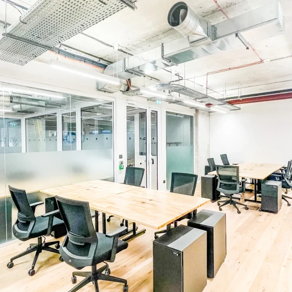 Bureau privé 67 m² 20 postes Coworking Boulevard Pereire Paris 75017 - photo 4
