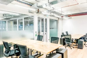 Bureau privé - 75017 - 2 postes - 1200€