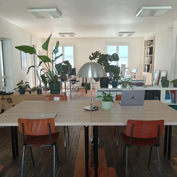 Open Space  3 postes Location bureau Rue Saint Denis Paris 75002 - photo 2