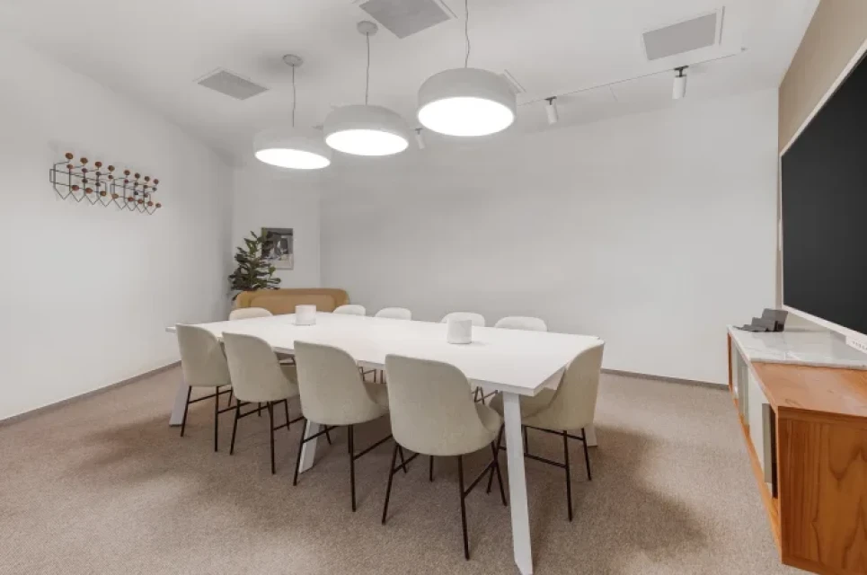 Signature - Paris, Georges V Bassano