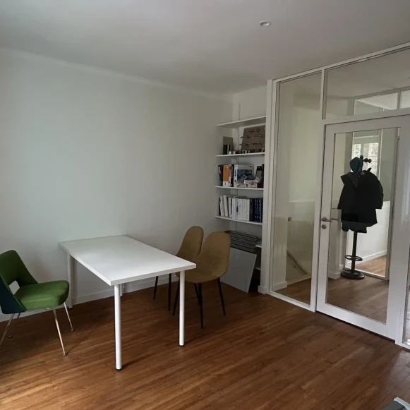 Bureau privé 13 m² 6 postes Location bureau Rue de l'Echappée Nantes 44200 - photo 2