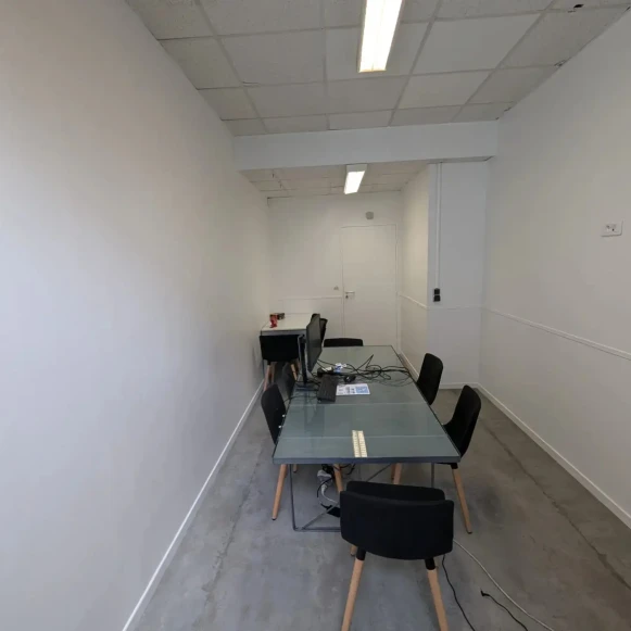 Espace indépendant 190 m² 40 postes Coworking Quai de la Loire Paris 75019 - photo 10