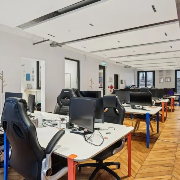 Espace indépendant 860 m² 100 postes Location bureau Rue de Douai Paris 75009 - photo 8