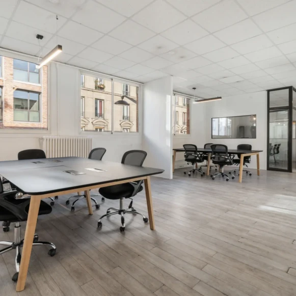 Espace indépendant 200 m² 30 postes Location bureau Rue de Charonne Paris 75011 - photo 5