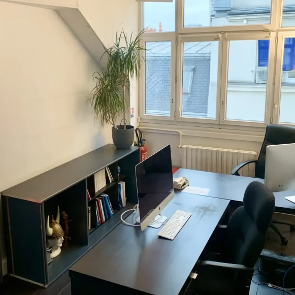 Espace indépendant 50 m² 6 postes Coworking Avenue de la République Paris 75011 - photo 3