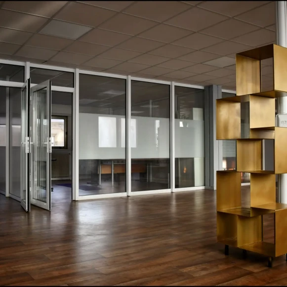 Espace indépendant 275 m² 35 postes Coworking Rue Soubise Saint-Ouen-sur-Seine 93400 - photo 9