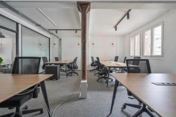 Espace indépendant - 75010 - 30 postes - 12000€
