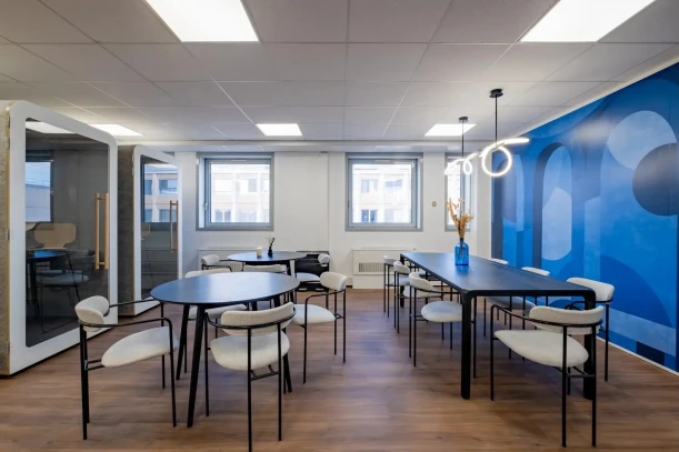 Espace indépendant - 69003 - 60 postes - 24000€