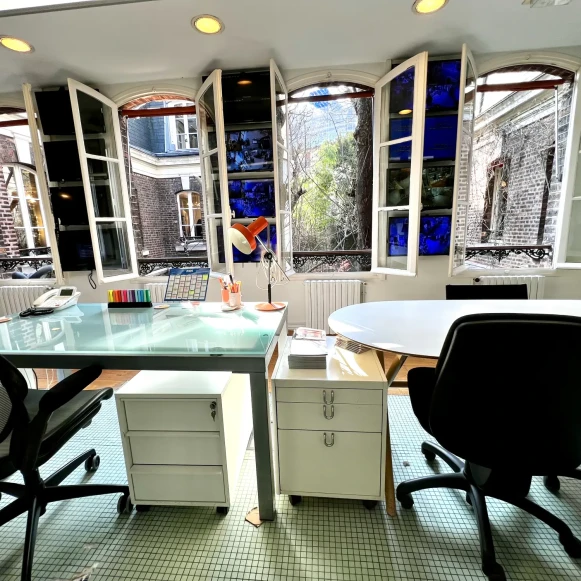 Bureau privé 35 m² 6 postes Location bureau Rue du Four Paris 75006 - photo 5