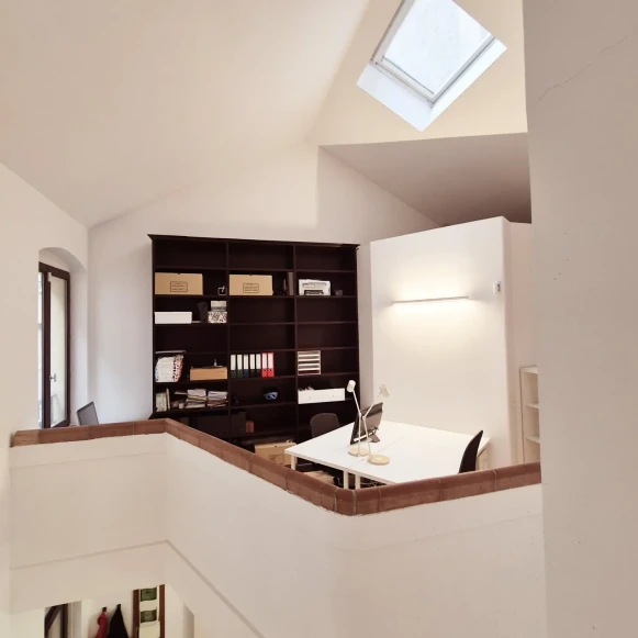 Bureau privé 10 m² 3 postes Location bureau Rue Oberkampf Paris 75011 - photo 1