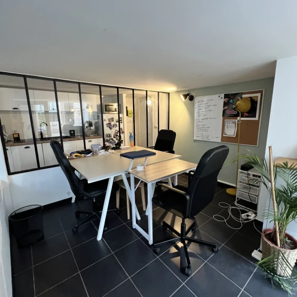 Espace indépendant 80 m² 14 postes Location bureau Rue Saint-Maur Paris 75010 - photo 6