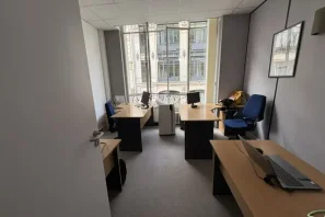 Bureau privé - 75002 - 14 postes - 3000€