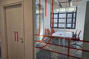 Bureau privé - 75018 - 4 postes - 2400€