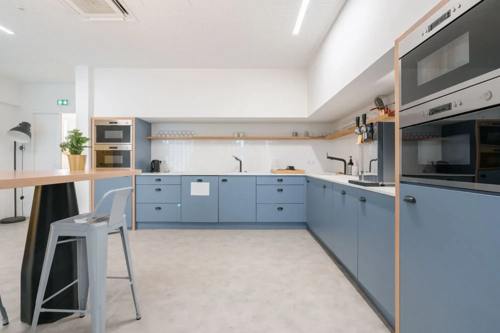Espace indépendant - 75009 - 42 postes - 25830€