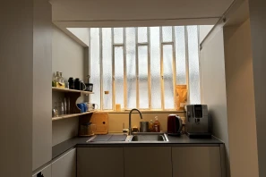 Open Space - 75009 - 14 postes - 400€