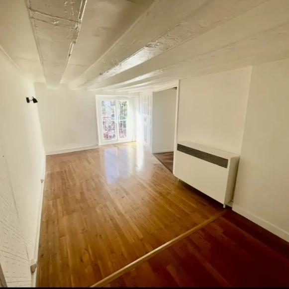 Open Space  7 postes Location bureau Rue du Chêne d'Aron Nantes 44000 - photo 1