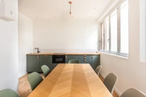 Bureau privé - 75015 - 21 postes - 8500€