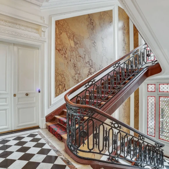 Espace indépendant 395 m² 59 postes Location bureau Rue du Faubourg Poissonnière Paris 75010 - photo 1