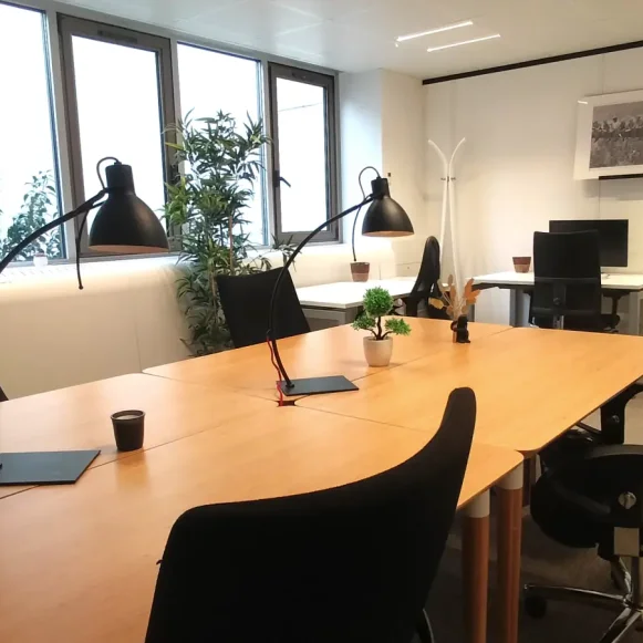 Bureau privé 35 m² 7 postes Location bureau Rue de Rouvray Neuilly-sur-Seine 92200 - photo 2