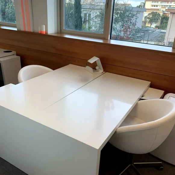 Open Space  5 postes Coworking Route d'Espagne Toulouse 31100 - photo 2