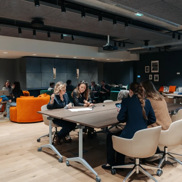 Open Space  20 postes Coworking Chemin du Vieux Chêne Meylan 38240 - photo 2