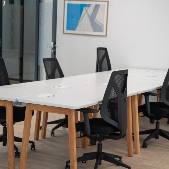 Bureau privé 8 m² 1 poste Coworking Avenue des Champs Blancs Cesson-Sévigné 35510 - photo 7