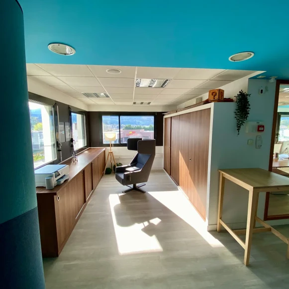 Open Space  8 postes Location bureau Allée Albert Sylvestre Chambéry 73000 - photo 4