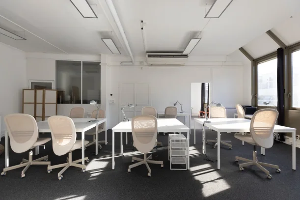 Espace indépendant - 75012 - 25 postes - 7500€