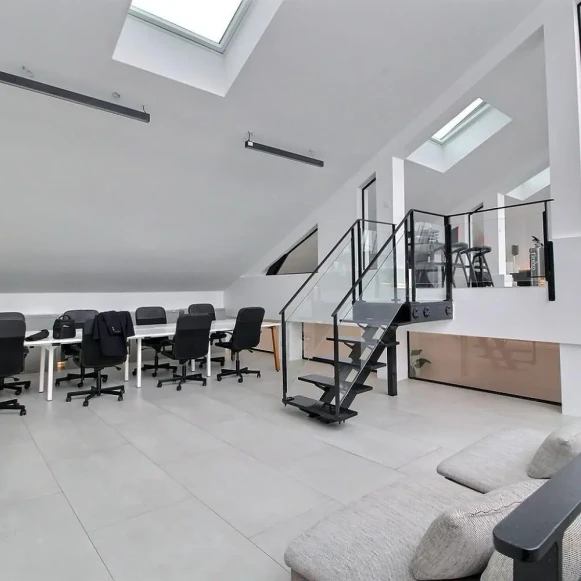 Espace indépendant 190 m² 25 postes Location bureau Rue Méhul Pantin 93500 - photo 2