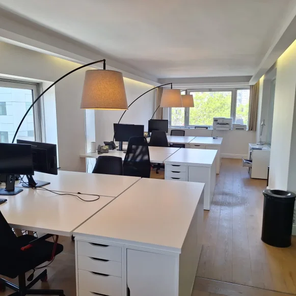 Bureau privé 130 m² 24 postes Location bureau Quai du Président Paul Doumer Courbevoie 92400 - photo 1