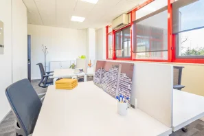 Bureau privé - 74370 - 1 poste - 720€