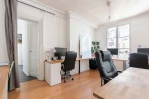 Espace indépendant - 75009 - 13 postes - 4200€