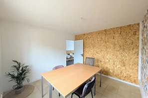 Bureau privé - 44980 - 3 postes - 450€