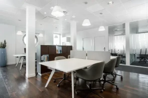 Bureau privé - 67300 - 3 postes - 1170€