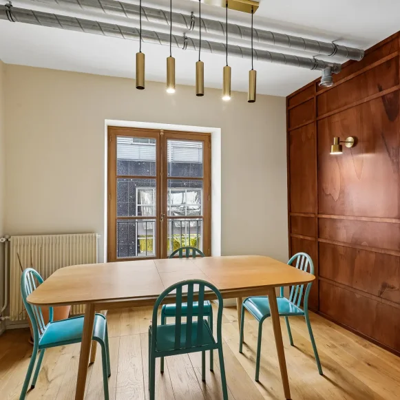 Bureau privé 12 m² 3 postes Coworking Rue de Rouen Paris 75019 - photo 4