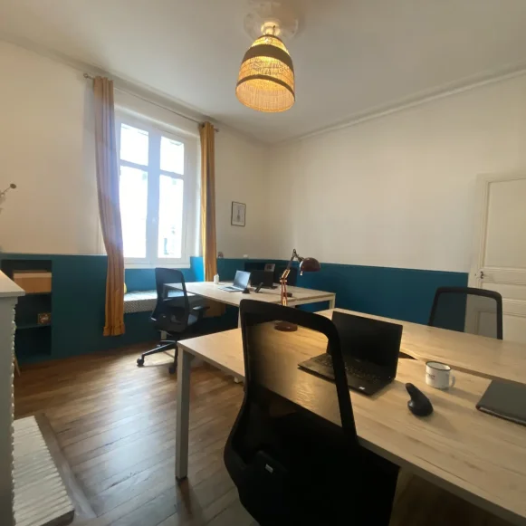 Bureau privé 35 m² 4 postes Location bureau Rue Félibien Nantes 44000 - photo 4
