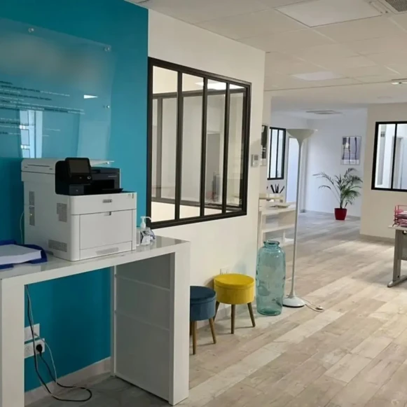 Bureau privé 7 m² 1 poste Coworking Rue d'Autun Chalon-sur-Saône 71100 - photo 1