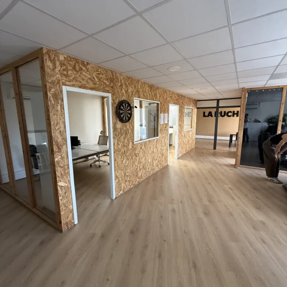 Bureau privé 8 m² 1 poste Location bureau Chemin de la Glacière Toulouse 31200 - photo 4
