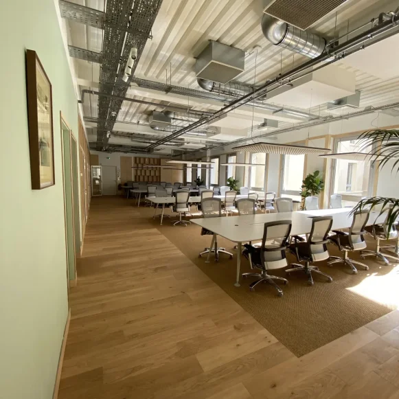 Espace indépendant 140 m² 24 postes Location bureau Rue du Sentier Paris 75002 - photo 4
