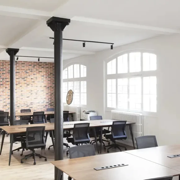 Espace indépendant 210 m² 35 postes Location bureau Rue Louis Blanc Paris 75010 - photo 8