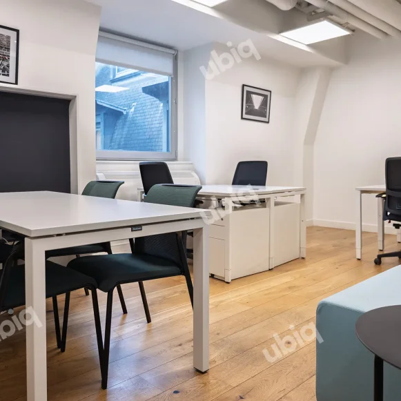 Bureau privé 11 m² 3 postes Coworking Rue Réaumur Paris 75002 - photo 7